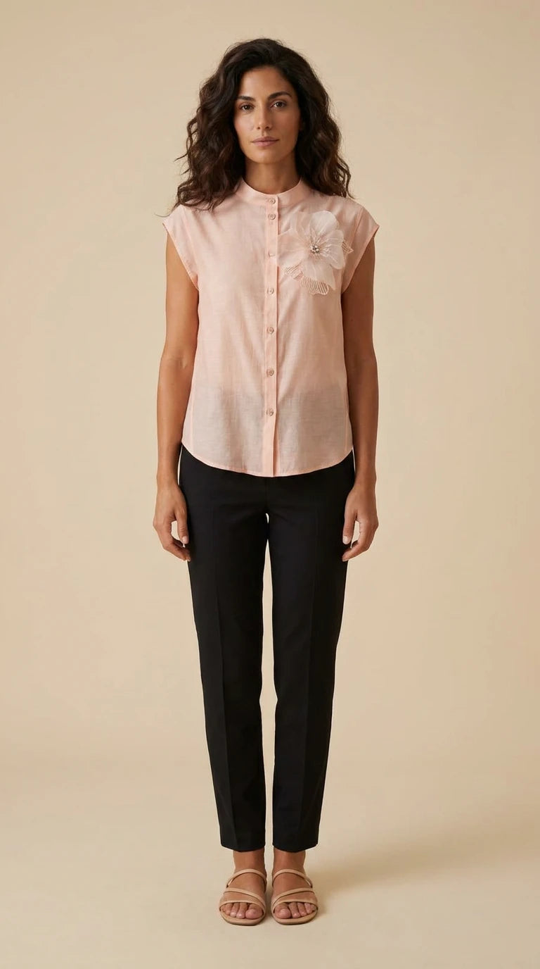 Camicia Manica Corta con Dettaglio Fione in Pizzo e Applicazione con Strass e Perline