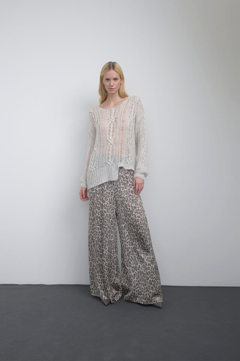 Pantalone palazzo in raso fantasia leopardato