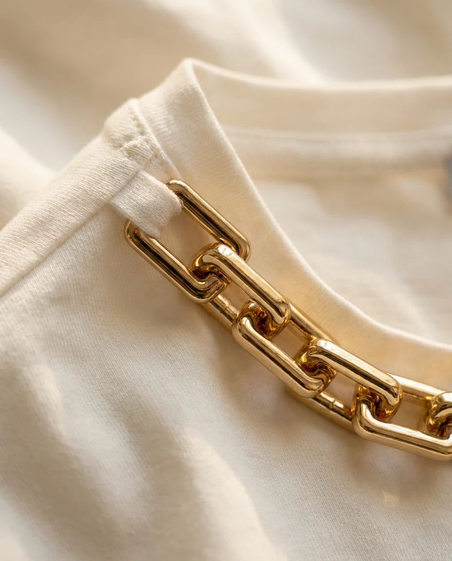 T-Shirt con Catena